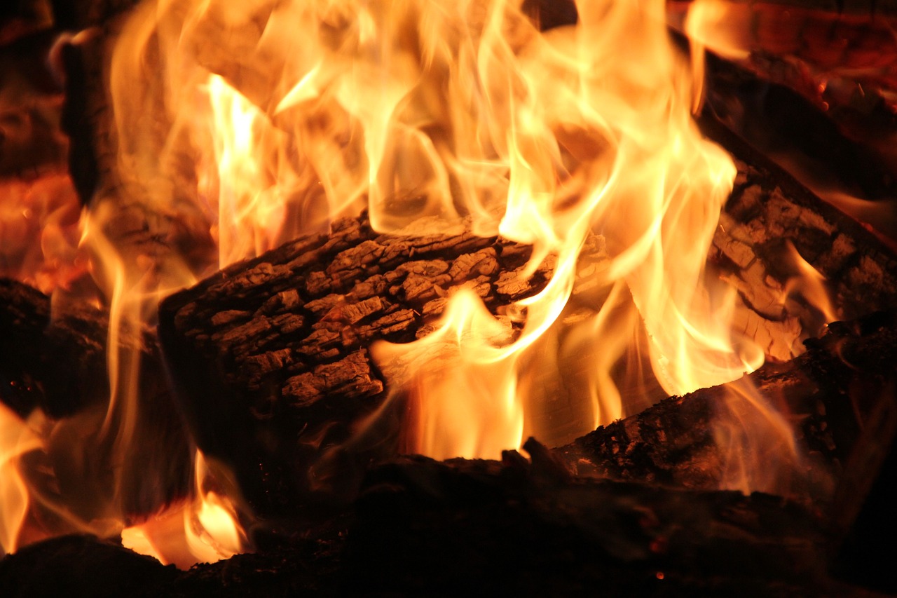 Expert Fireplace Cleaning in Chicago, IL Professional Fireplace Cleaning Services In Chicago Illinois