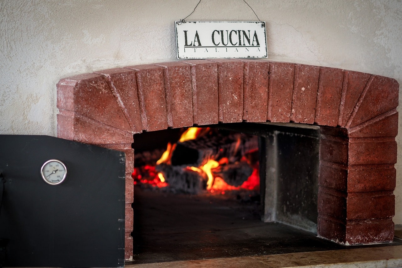 High-Quality Pizza Ovens and Grills Available in Chicago, IL Premium Pizza Ovens and Grills in Chicago, Illinois